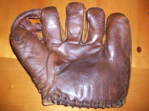 Stall & Dean 8808 Front